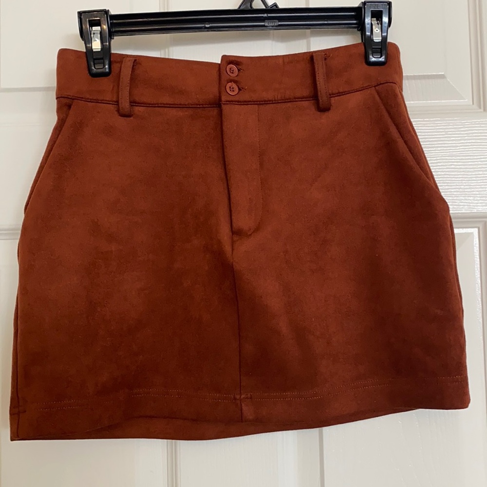 Cute mini skirt